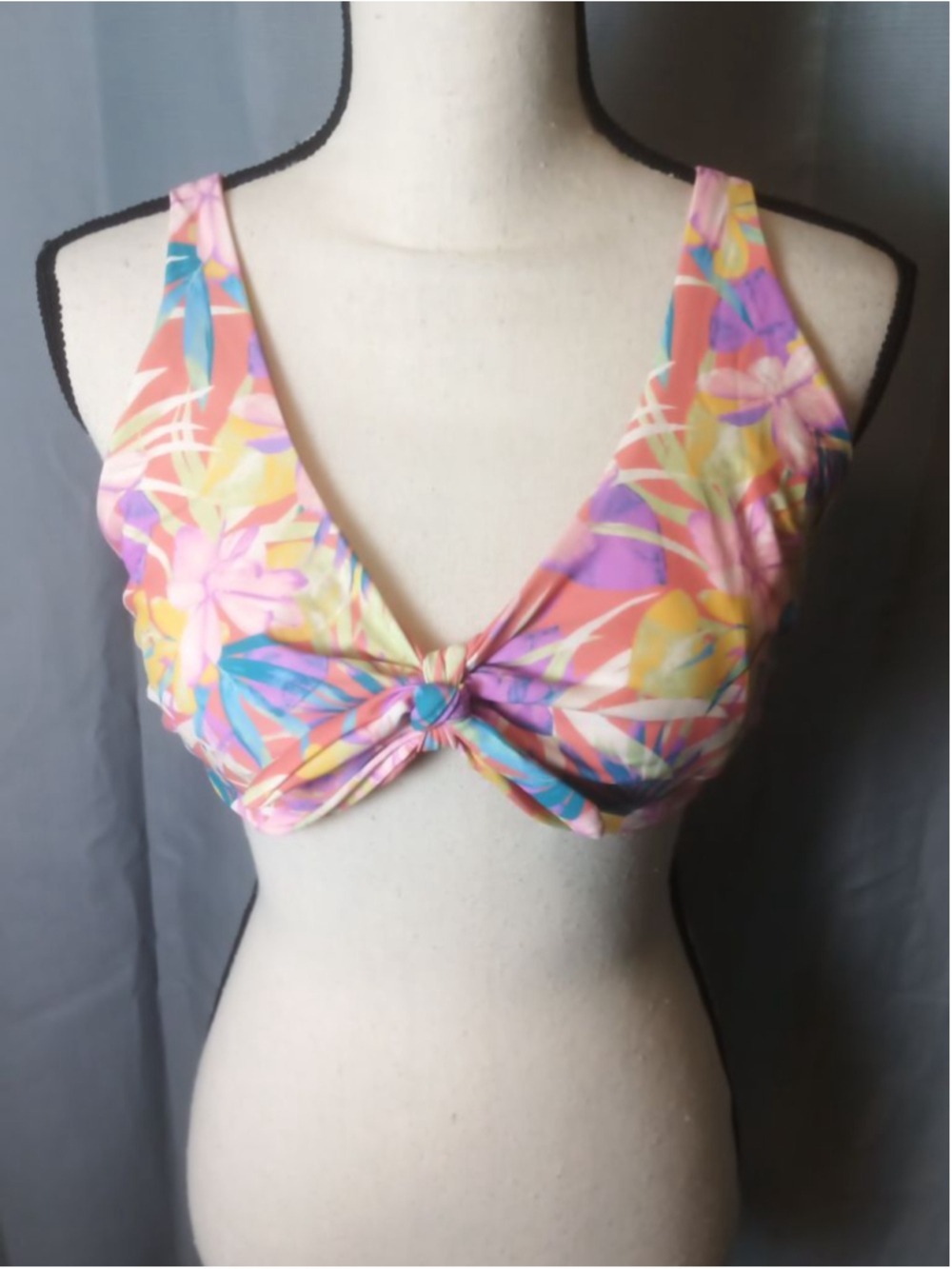 Time and Tru Women's Pink Multicolor Floral Bikini Top Large - Picture 1 of 6